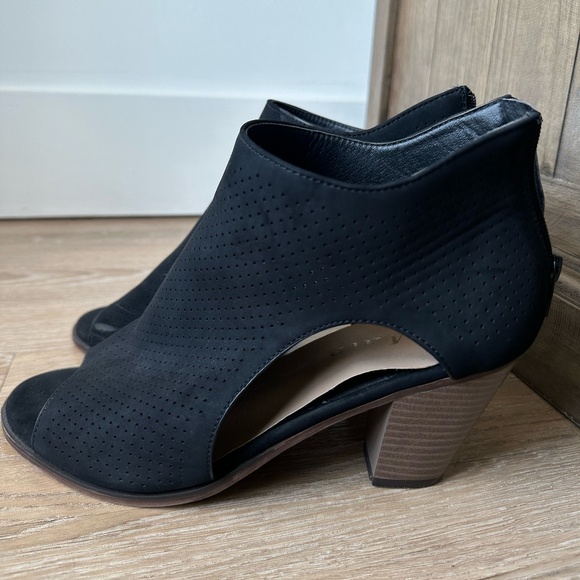 Black Heel Booties - Picture 3 of 6